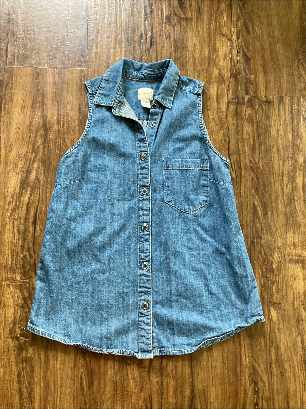 G.H. Bass & Co. Sleeveless Denim Button-Down Top Women’s Size XS Casual
